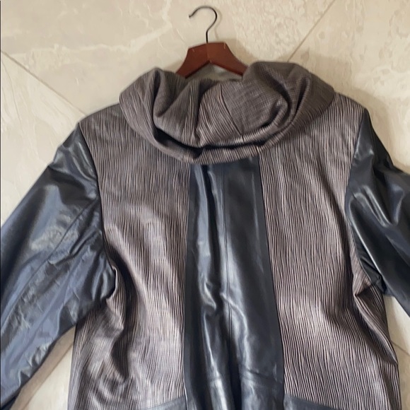 Leather Jacket - Picture 5 of 7